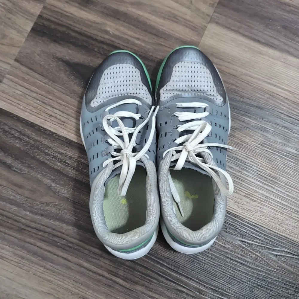 Under Armour Charged Women's 8 Running Shoes‎ White Green And Gray